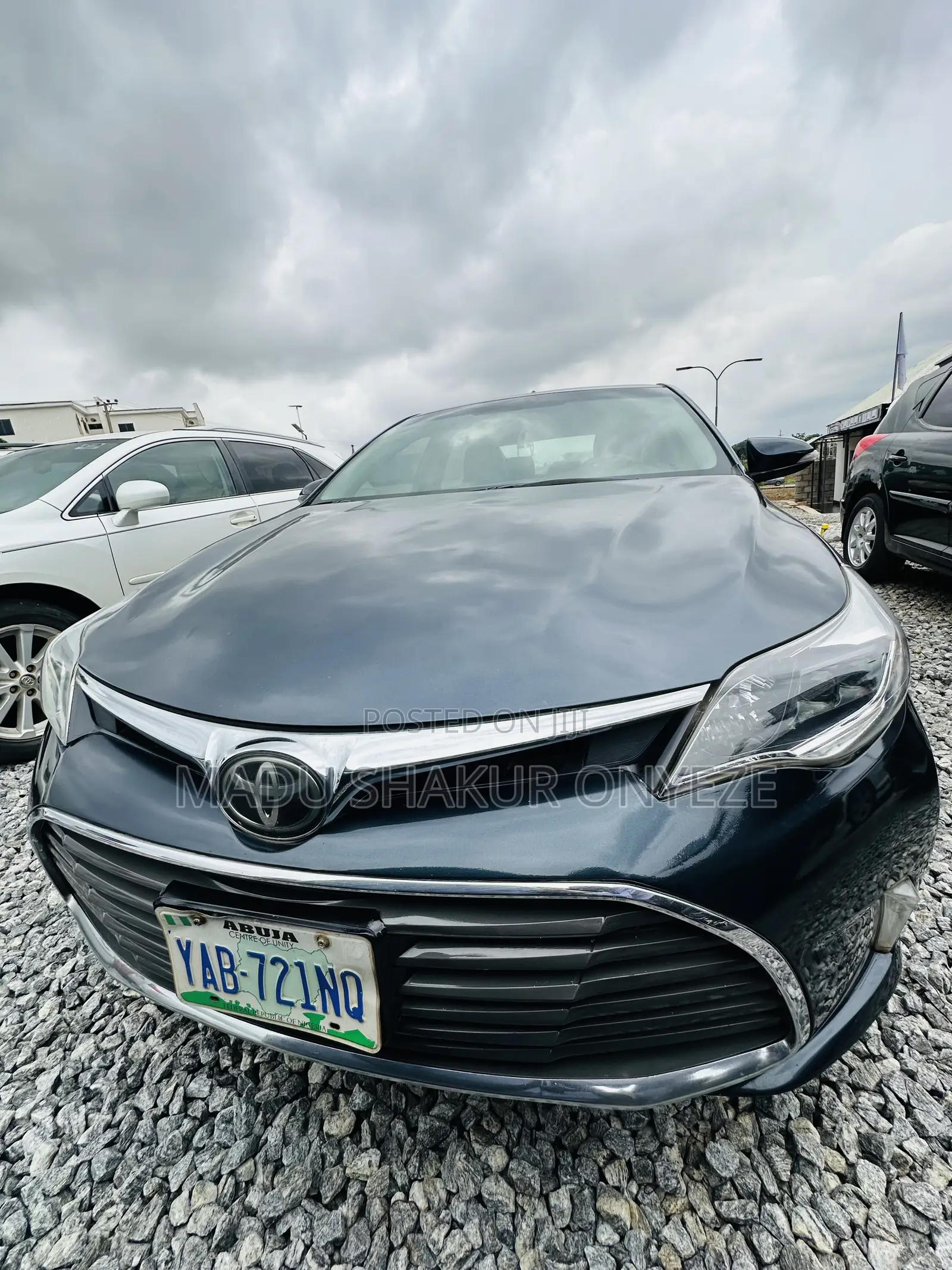 Toyota Avalon XLE Premium Sedan FWD (3.5L 6cyl 6A) 2017 Blue
