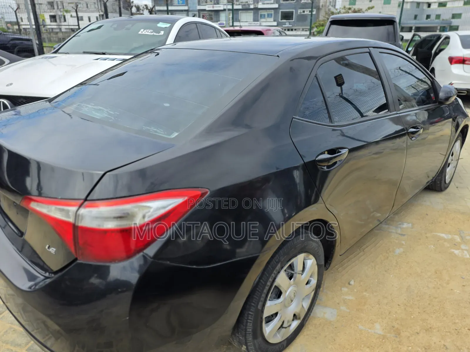 Toyota Corolla LE 4dr Sedan (1.8L 4cyl CVT) 2014 Black