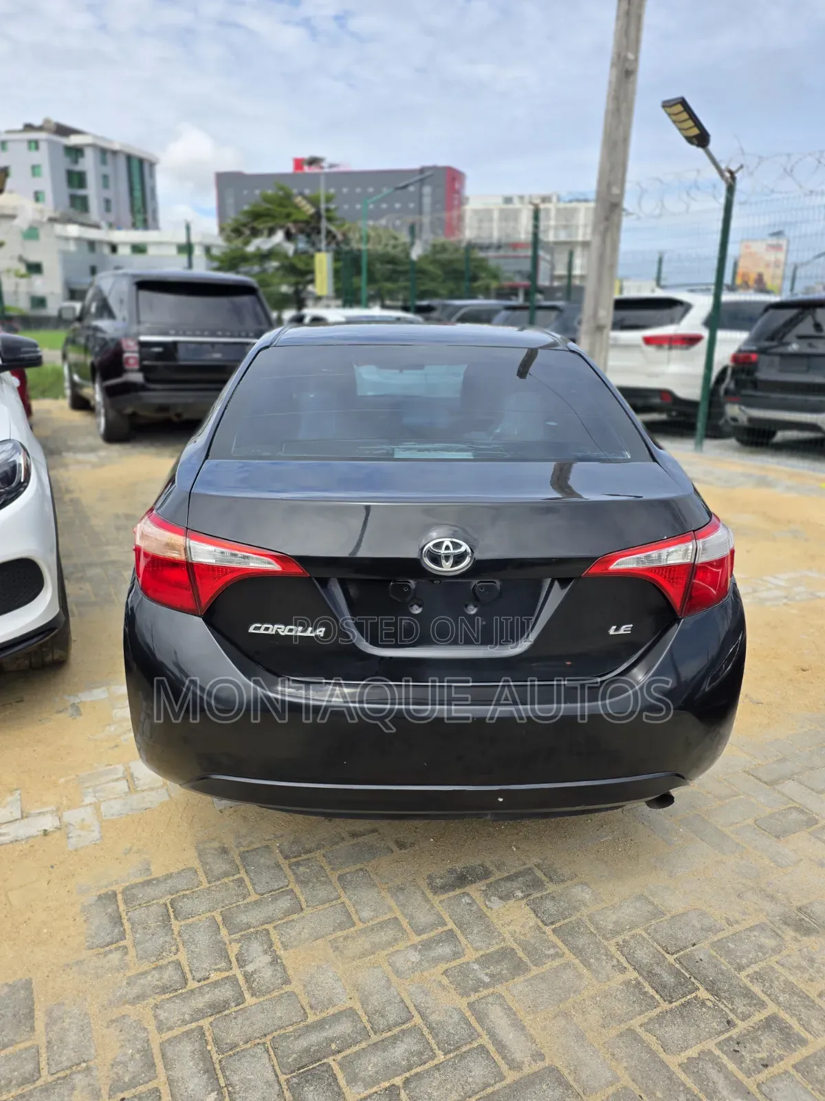 Toyota Corolla LE 4dr Sedan (1.8L 4cyl CVT) 2014 Black