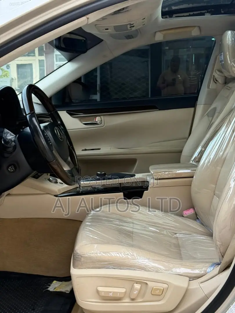 Lexus ES 350 FWD 2014 Beige