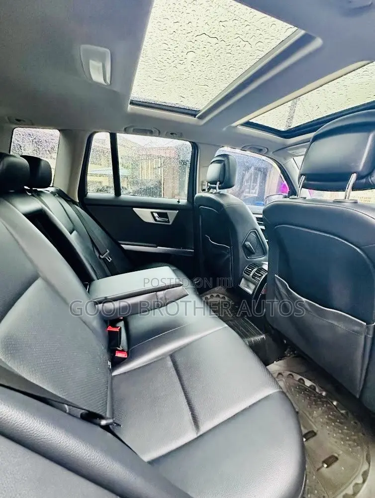 Mercedes-Benz GLK-Class 350 4MATIC 2010 Black