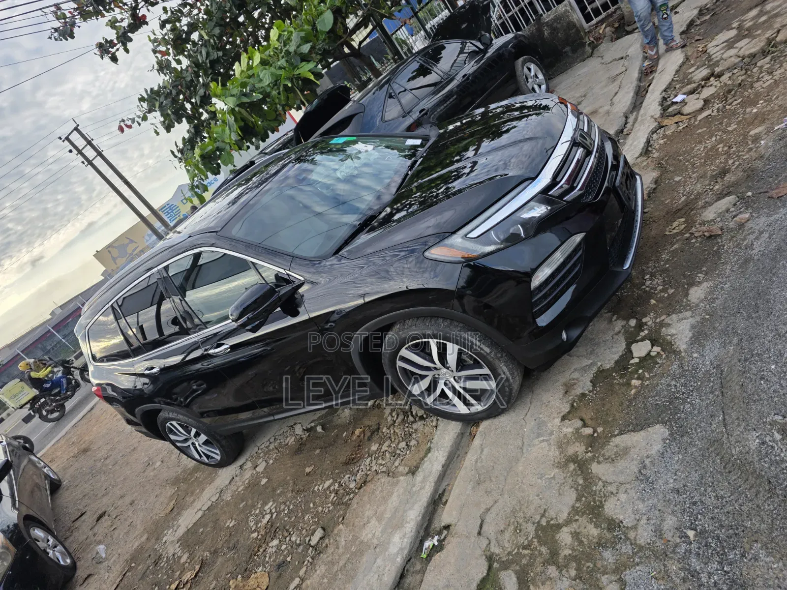 Honda Pilot Touring 4dr SUV 4WD (3.5L 6cyl 9A) 2016 Black