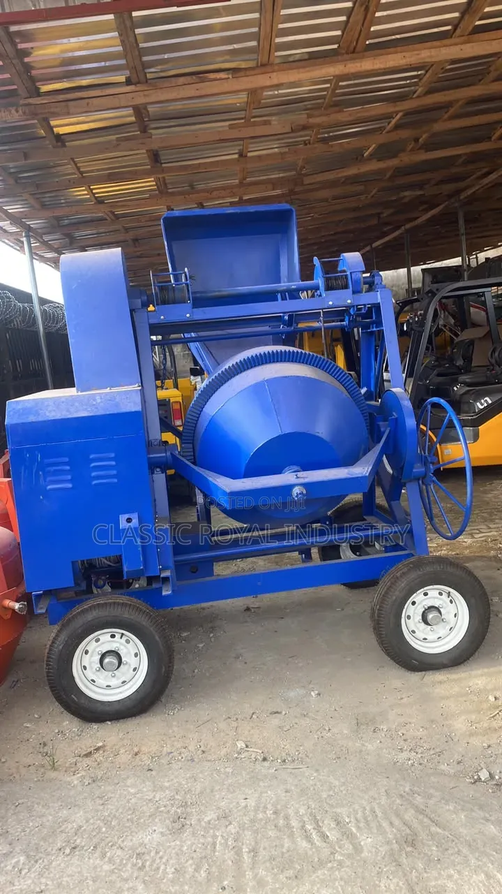 Self Carrier Concrete Mixer 510 Liters