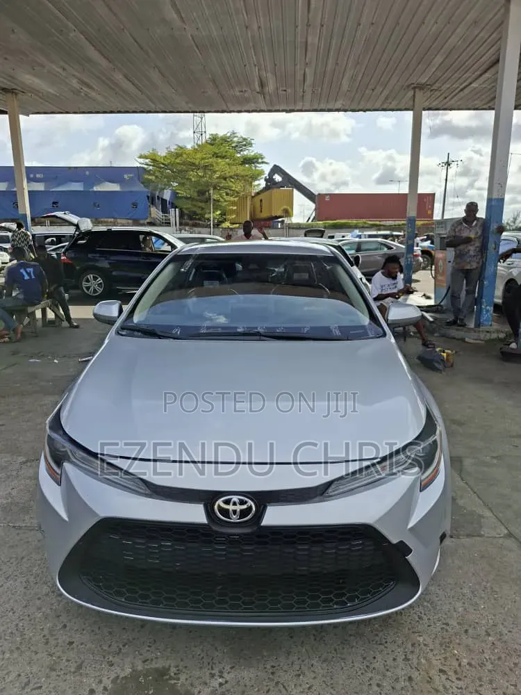 Toyota Corolla 2020 Silver