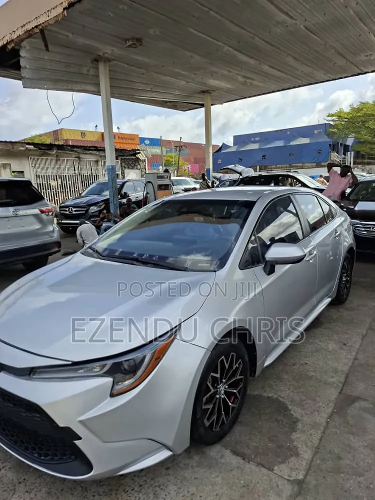 Toyota Corolla 2020 Silver