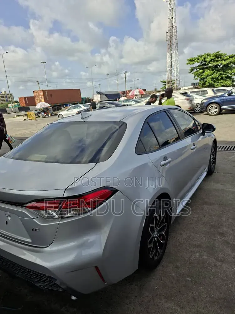 Toyota Corolla 2020 Silver