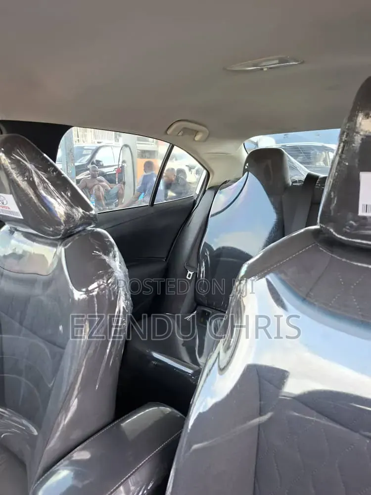 Toyota Corolla 2020 Silver