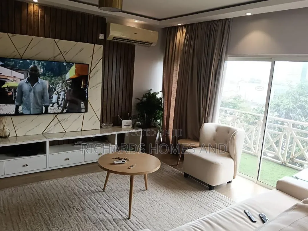 Furnished 3bdrm Apartment in Ikoyi S.W for rent