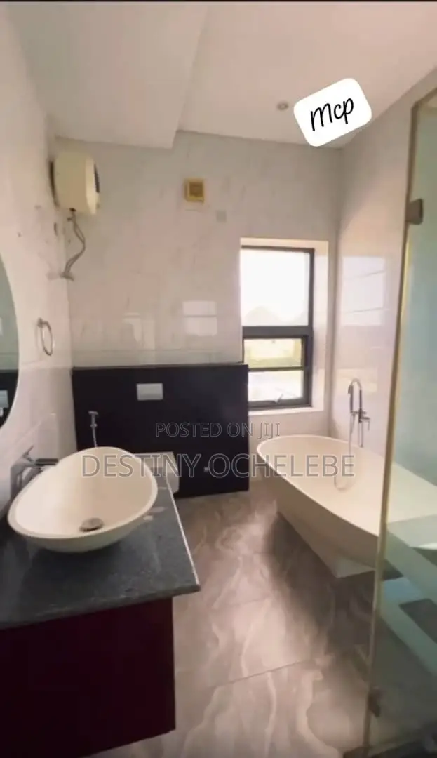 4bdrm Duplex in Asokoro Before for rent