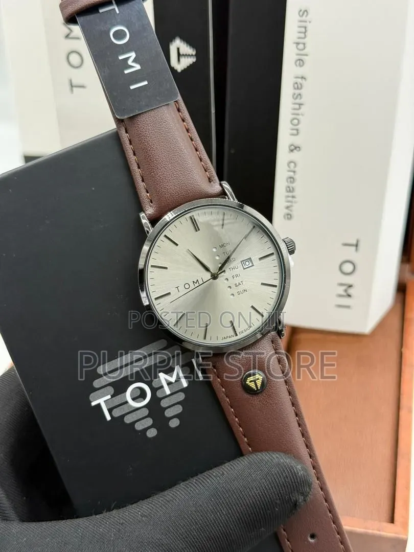 Tomi Classic Leather Day and Date Display