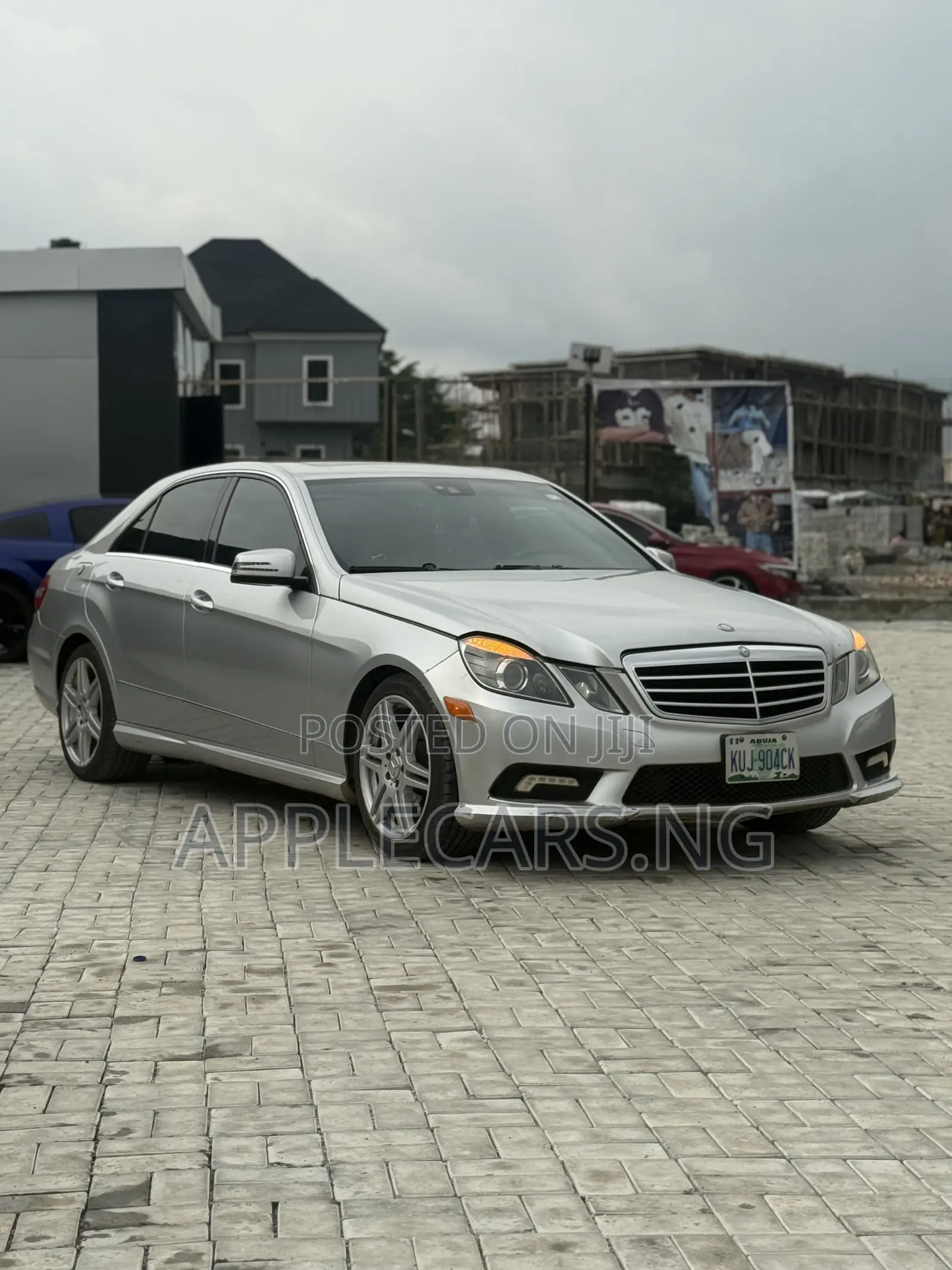 Mercedes-Benz E350 Base 4Matic Sedan AWD (3.5L 6cyl 7A) 2010 Silver