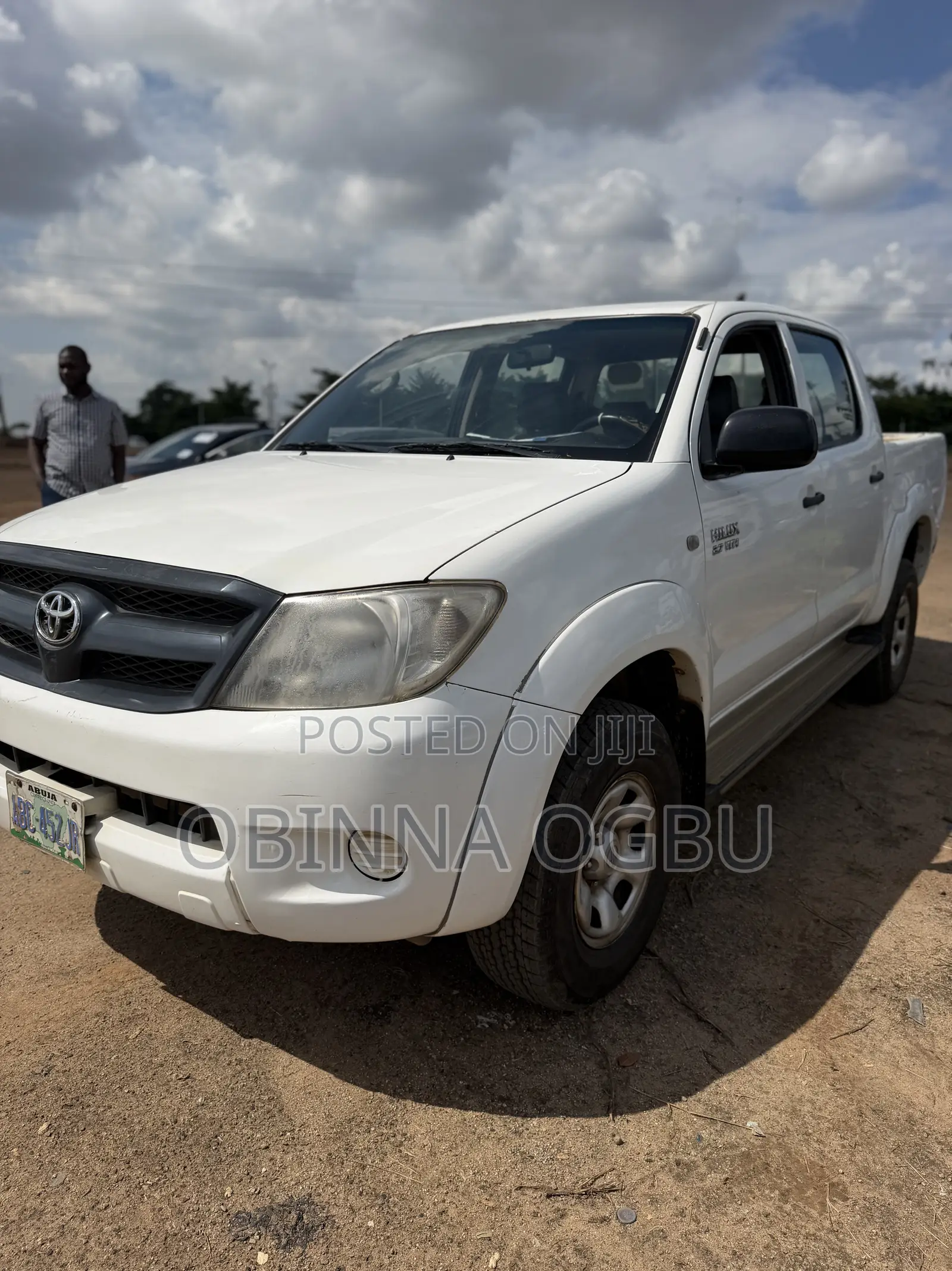 Toyota Hilux 2010 White