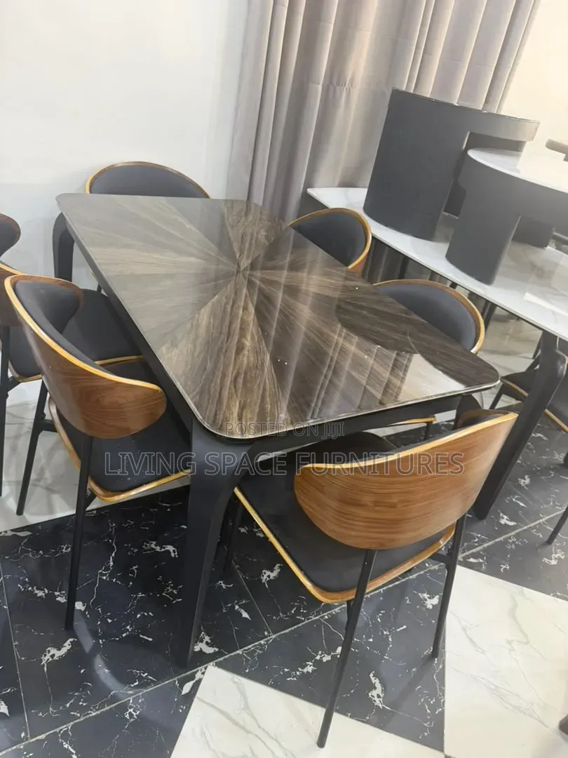 Modern Dining Set by 6Seaters