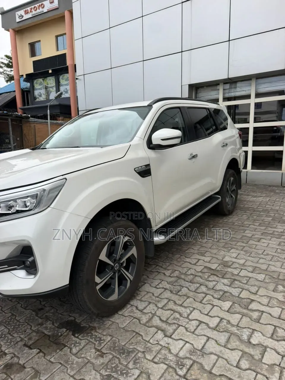 New Nissan Pathfinder 2025 White