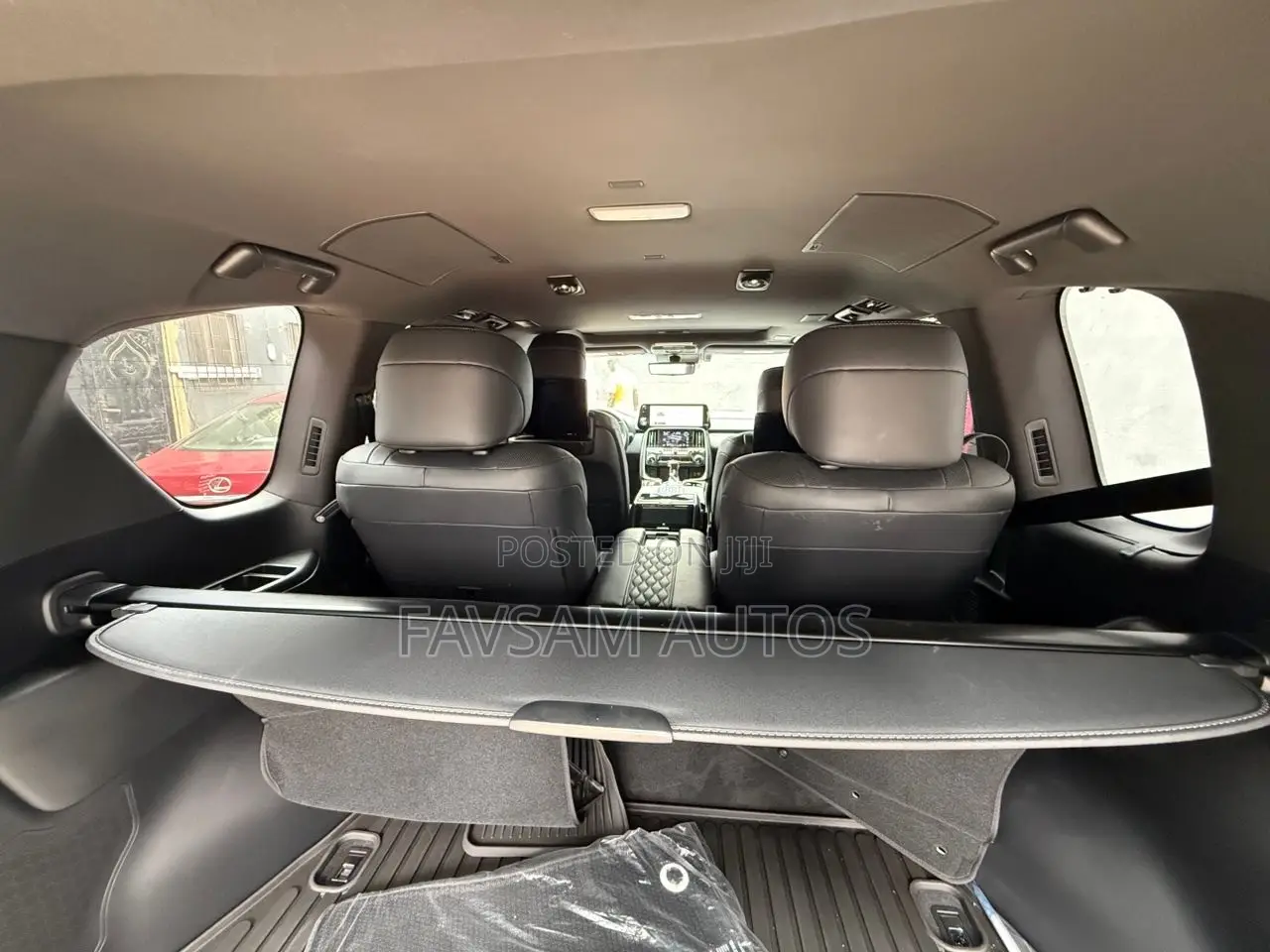 Lexus LX 600 2024 Gray