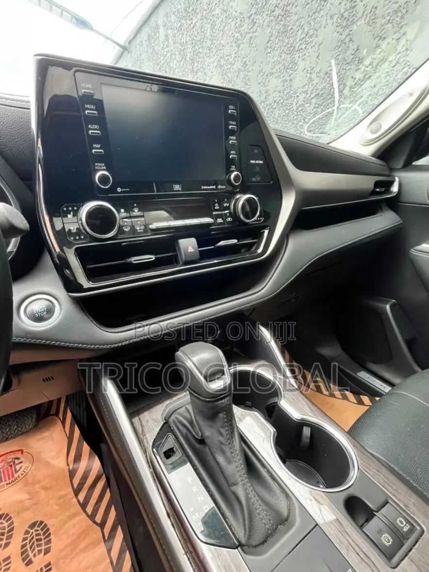 Toyota Highlander Limited 2021 Gray