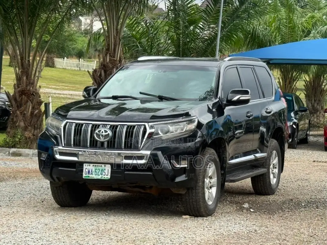 Toyota Land Cruiser 2014 Black