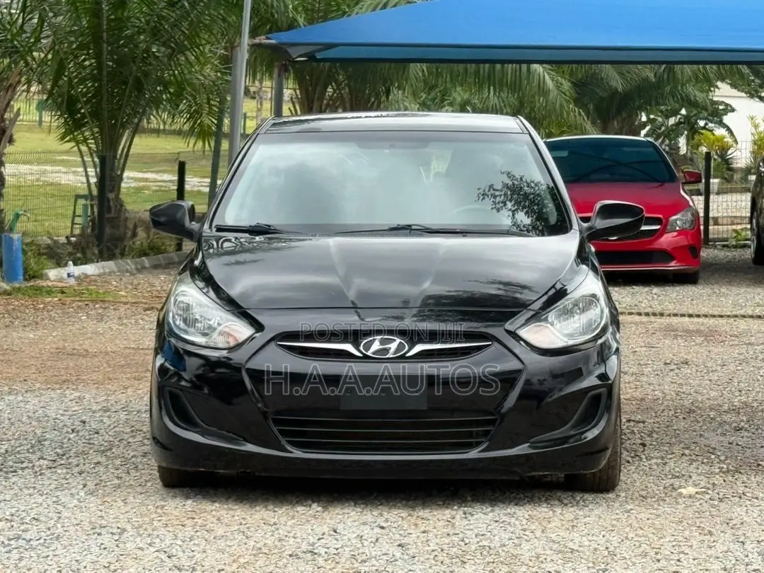 Hyundai Accent 2012 Black
