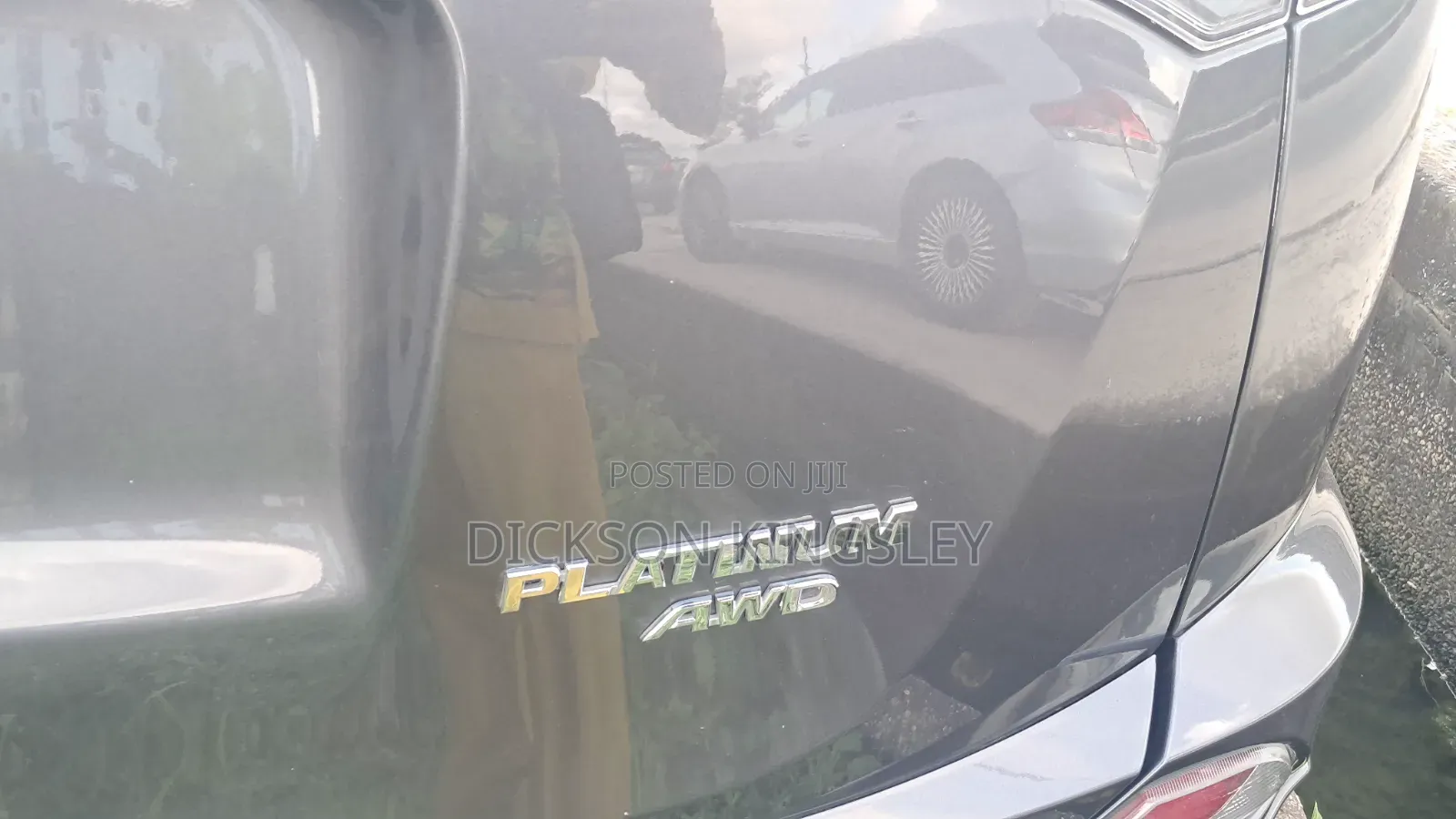 Toyota RAV4 Platinum AWD (2.5L 4cyl 6A) 2017 Gray