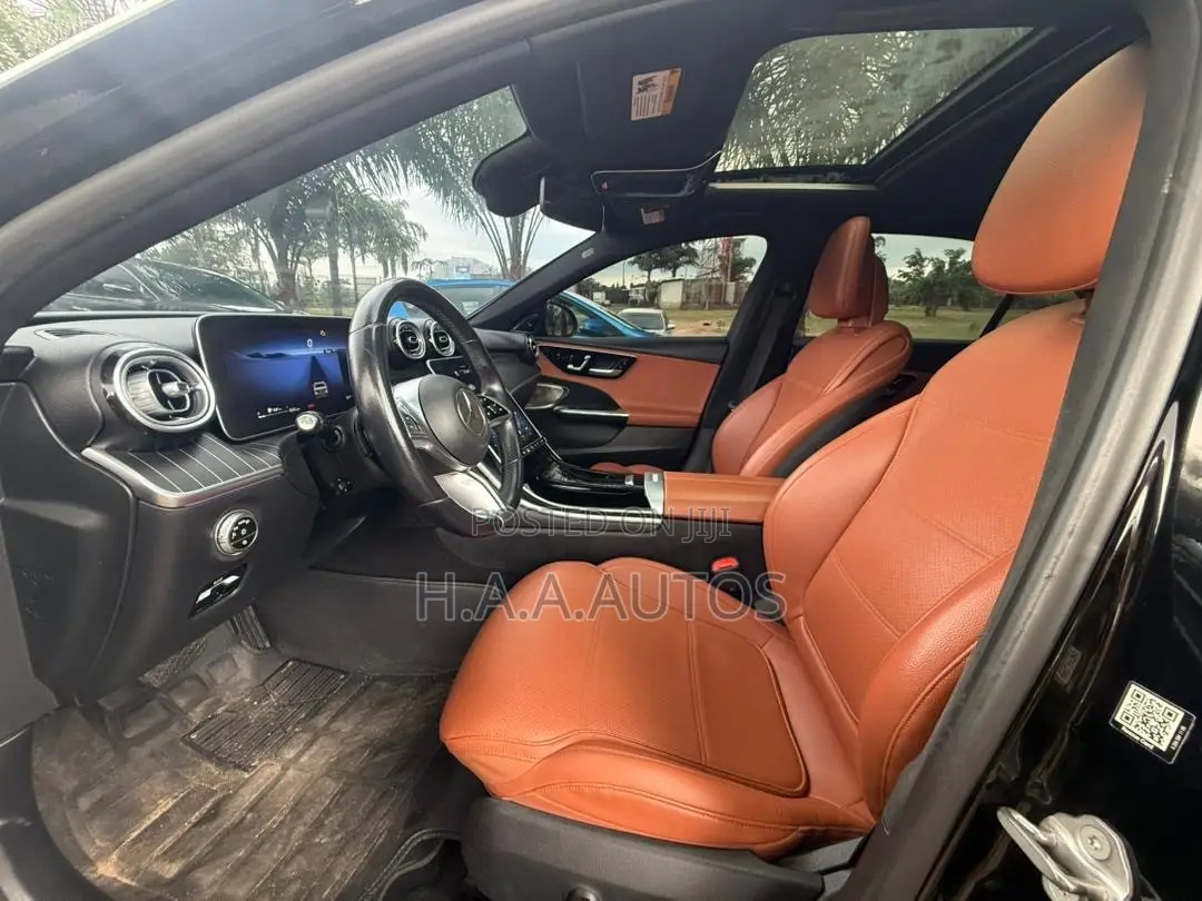 Mercedes-Benz C300 2022 Black