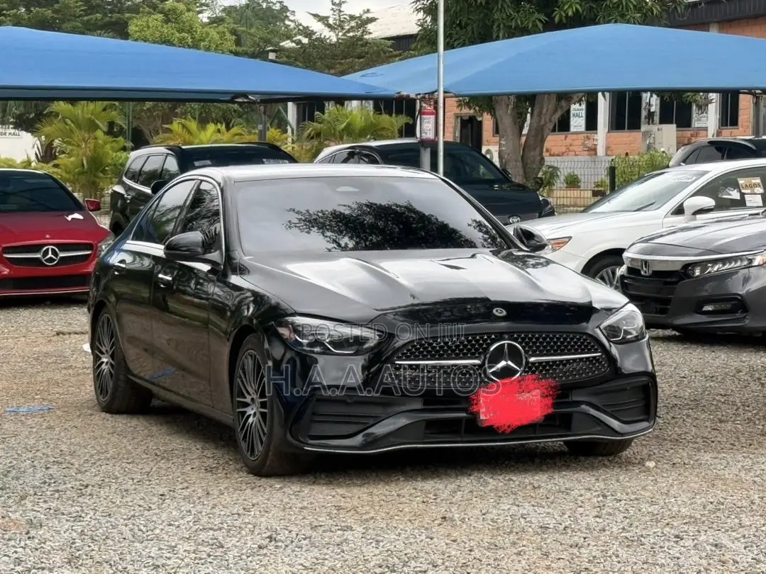 Mercedes-Benz C300 2022 Black