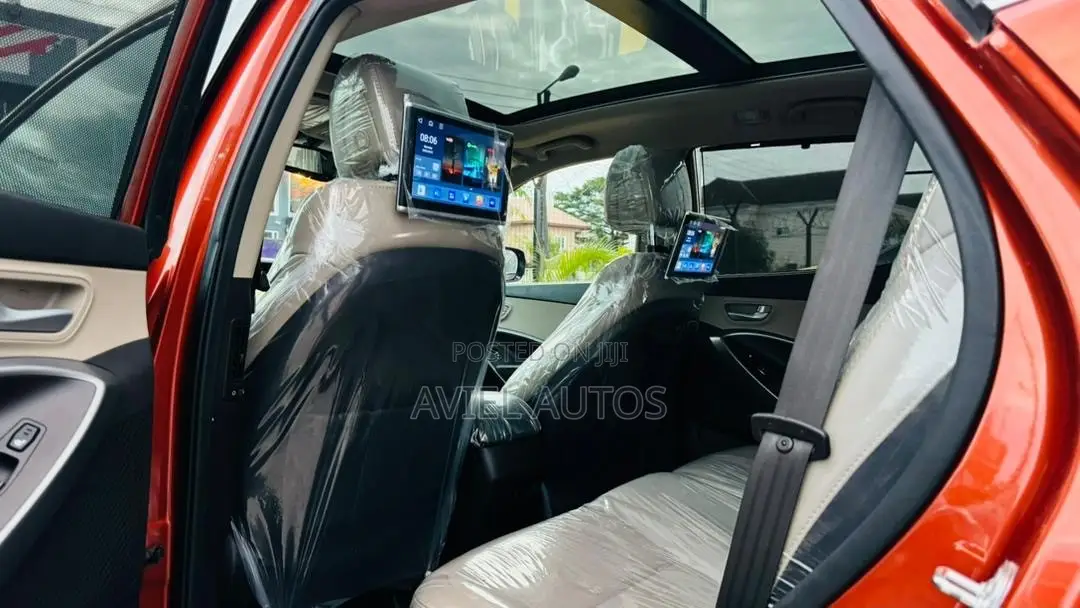Hyundai Santa Fe 2015 Orange