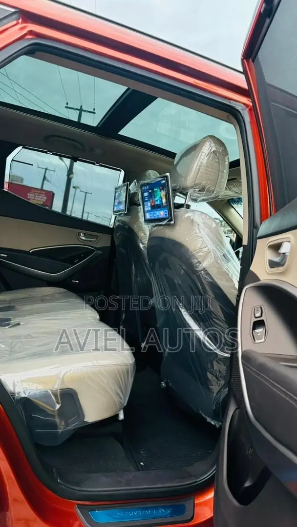 Hyundai Santa Fe 2015 Orange