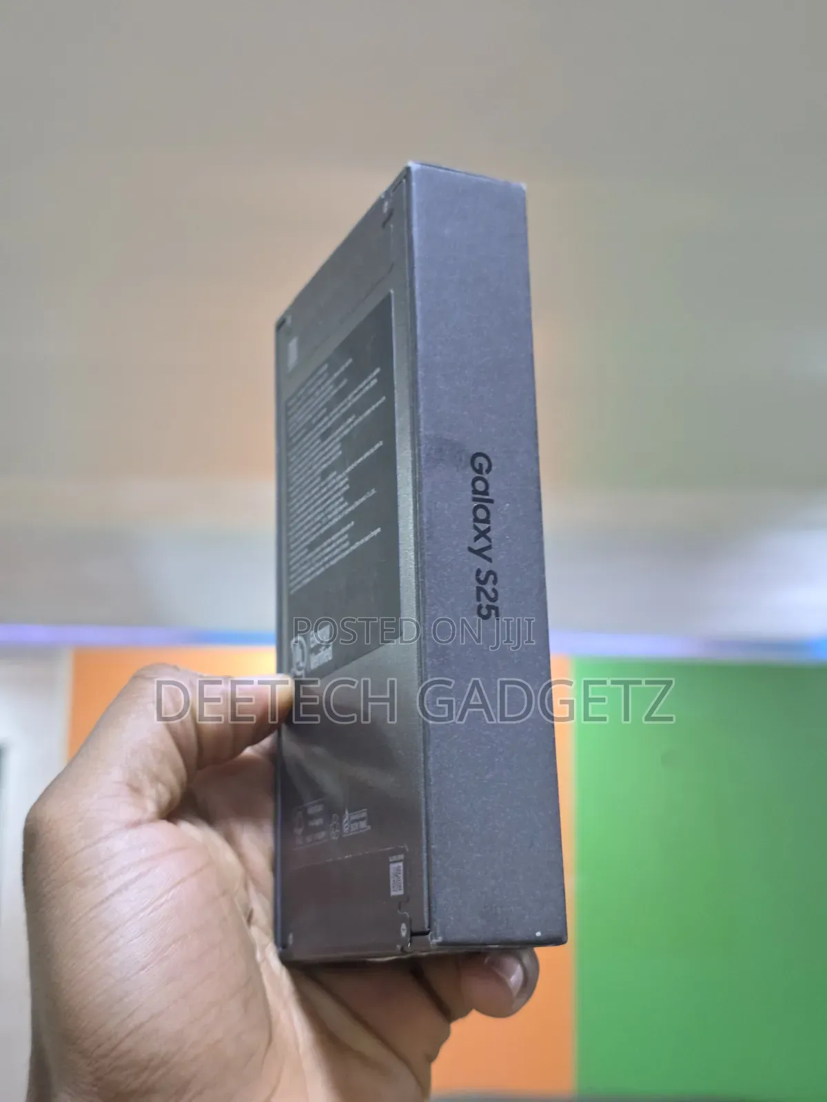 New Samsung Galaxy S25 128 GB Black