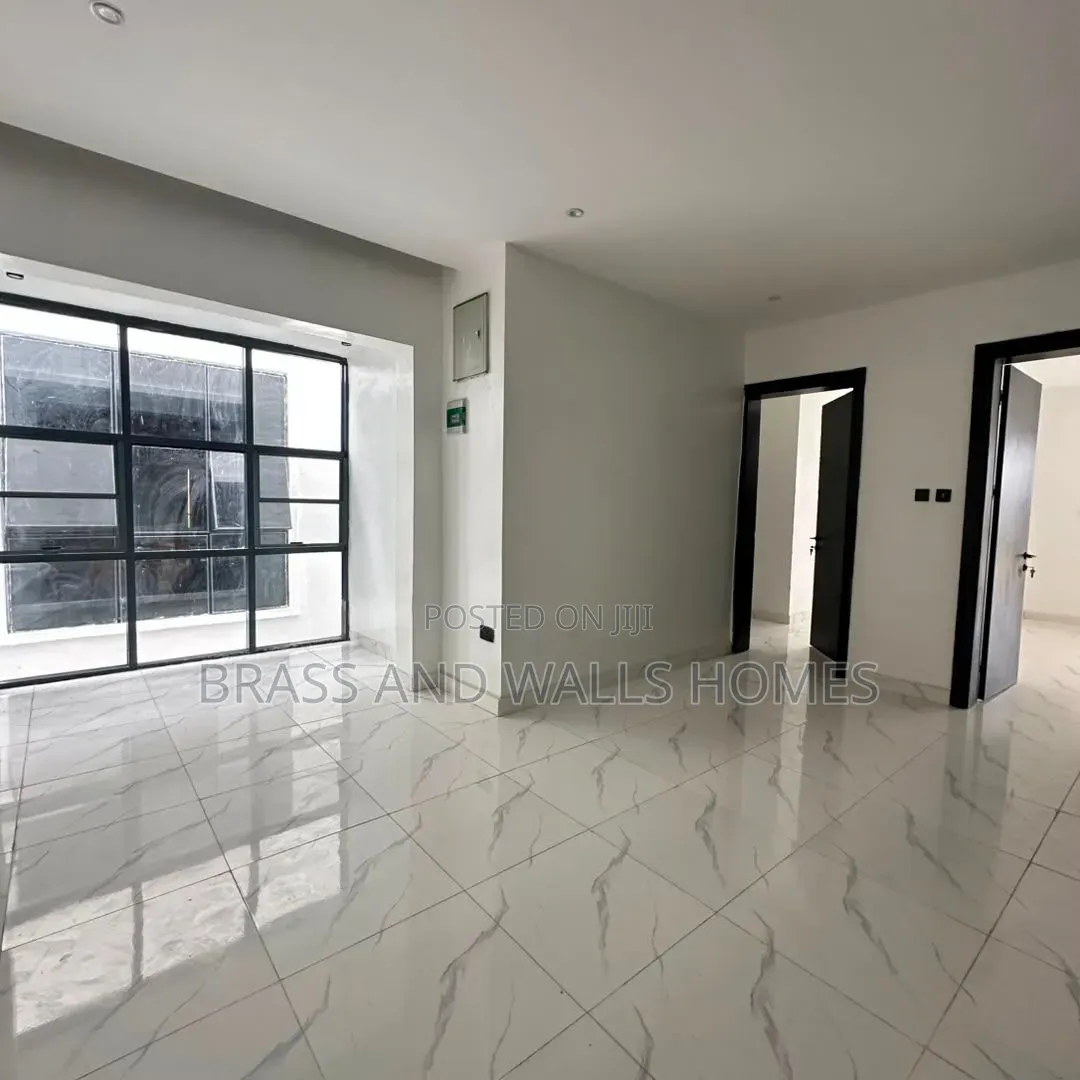 Furnished 4bdrm Duplex in Sangotedo for sale