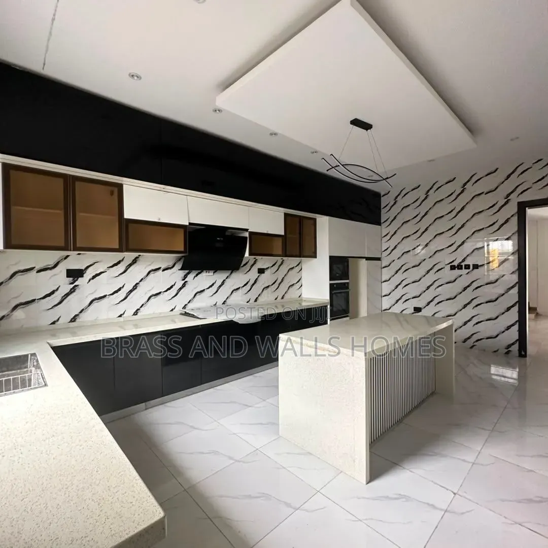 Furnished 4bdrm Duplex in Sangotedo for sale