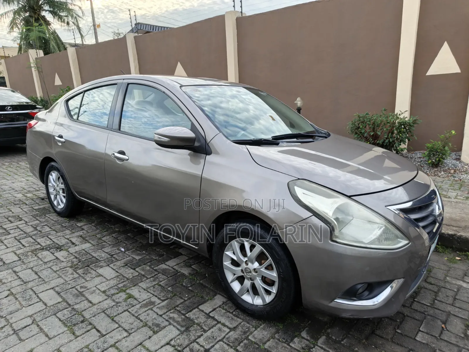 Nissan Almera 2018 Beige