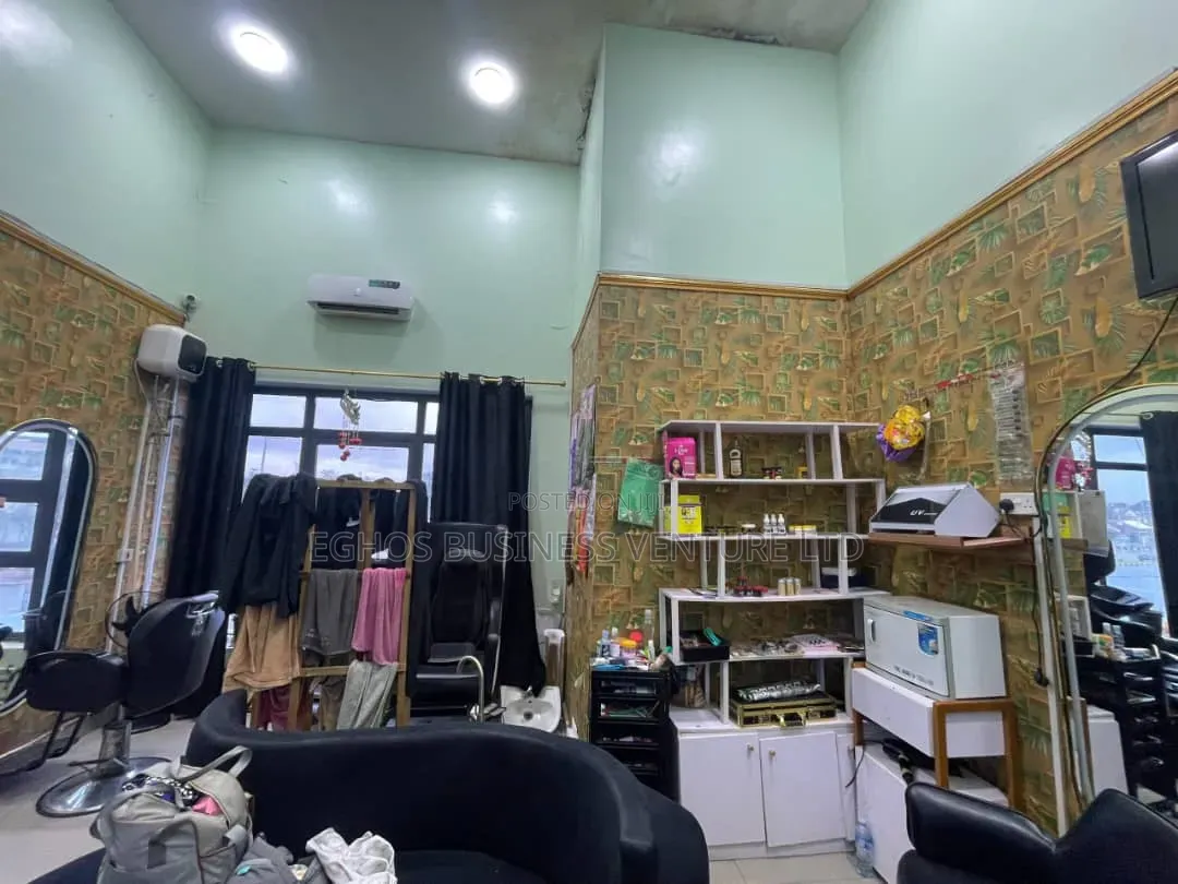 Unisex Salon for Sale at Ringroad