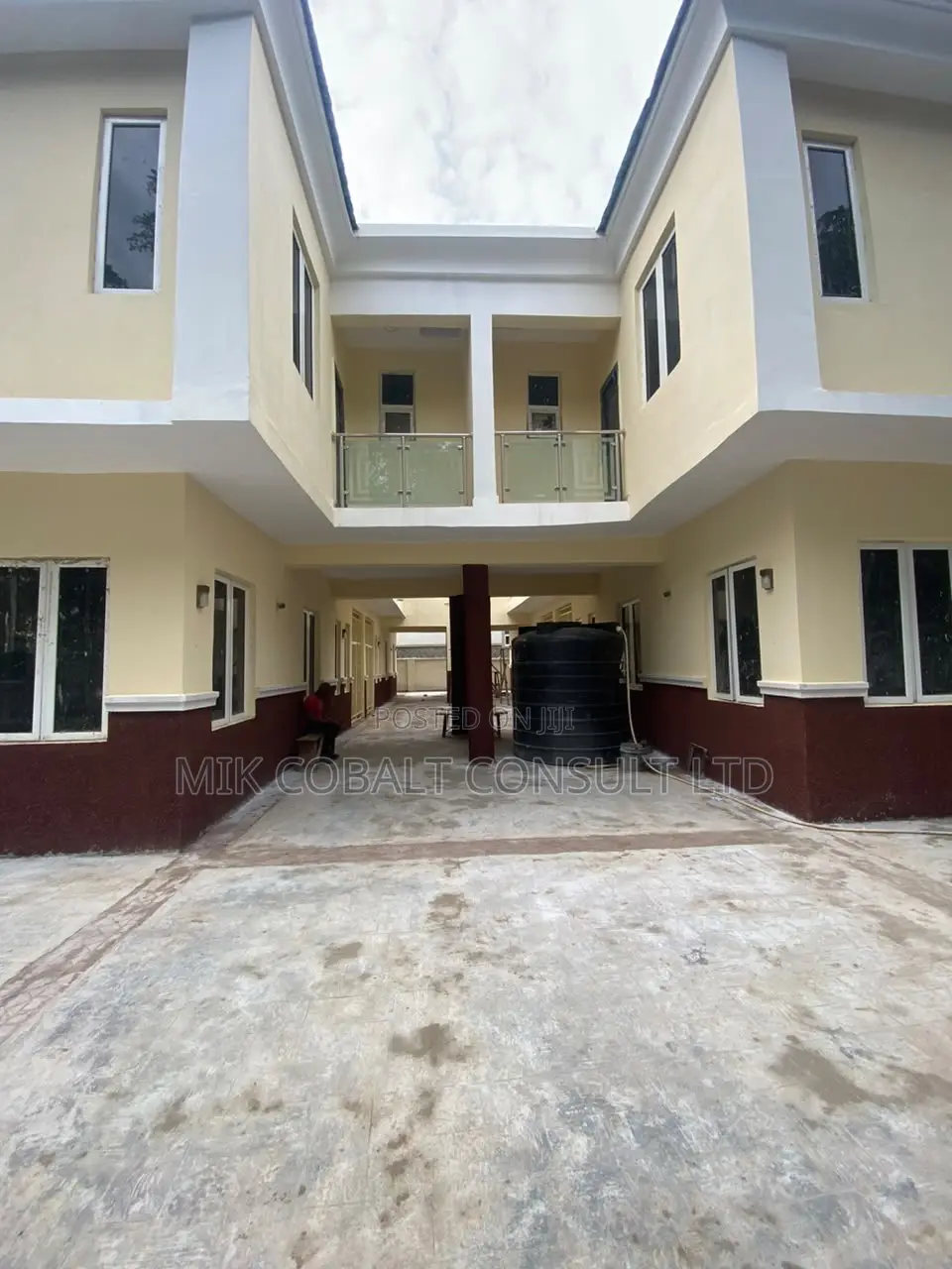 3bdrm Duplex in 36Road, Gwarinpa for rent