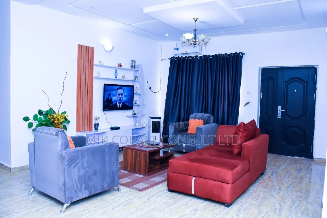 Furnished 3bdrm Block of Flats in By Aa Rano Fueling, Jahi for rent