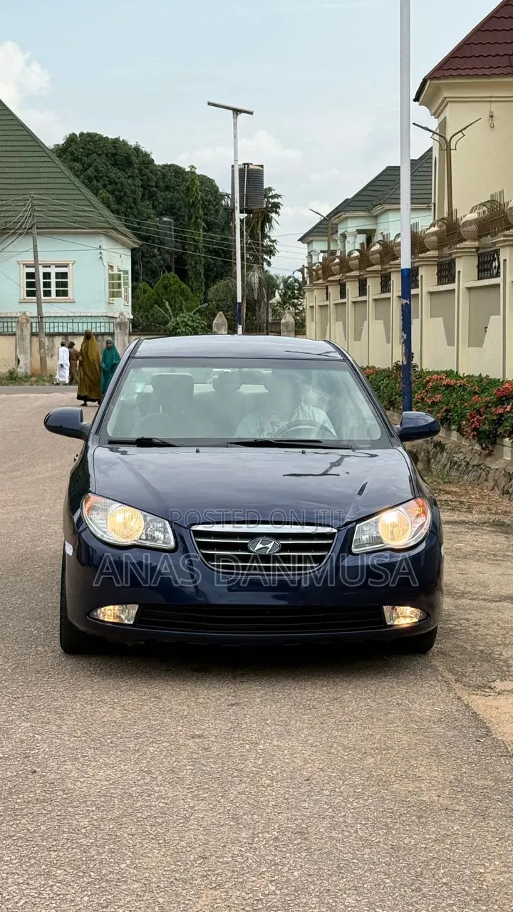 Hyundai Elantra 2009 Blue