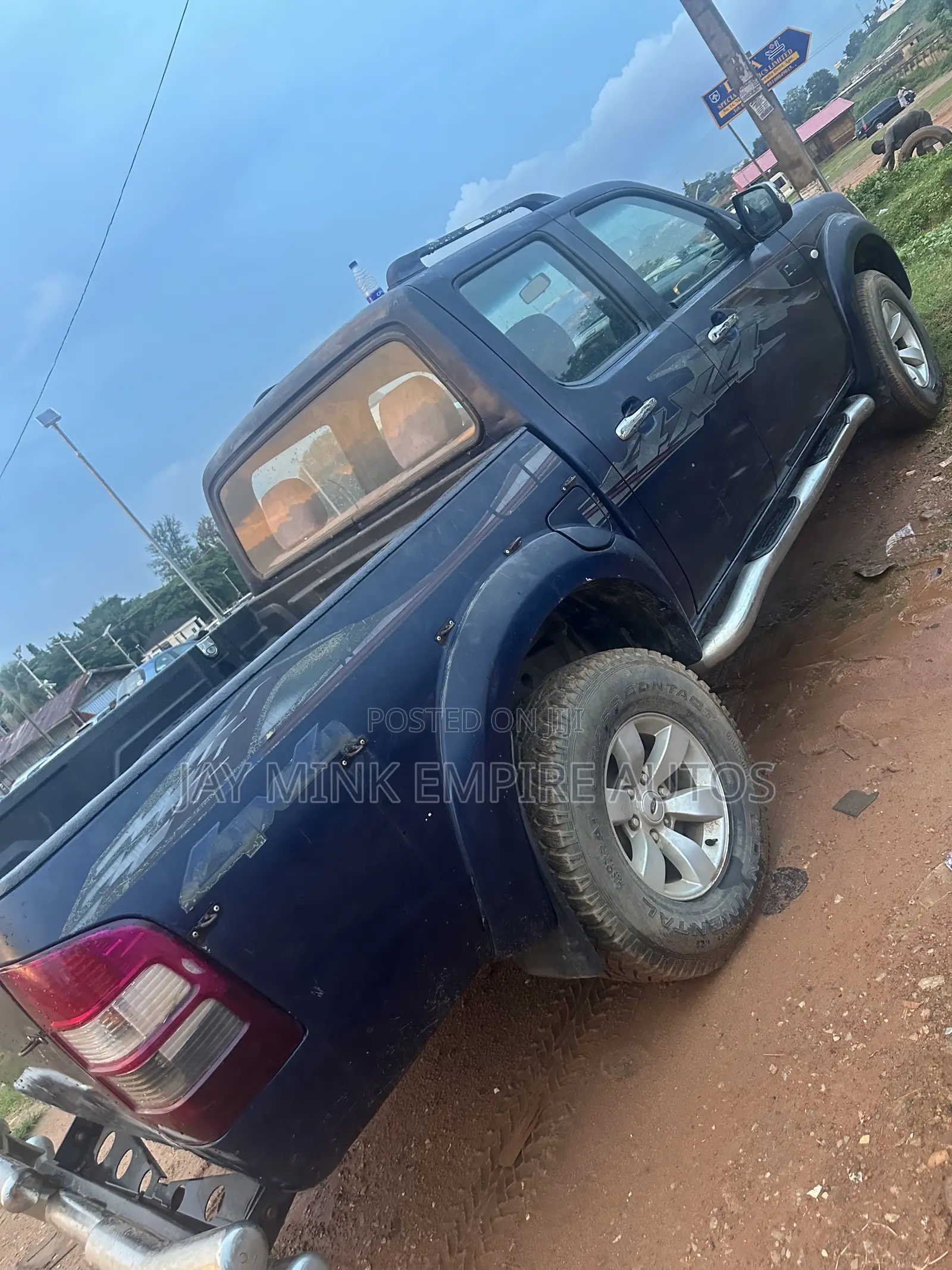 Ford Explorer 2013 Blue