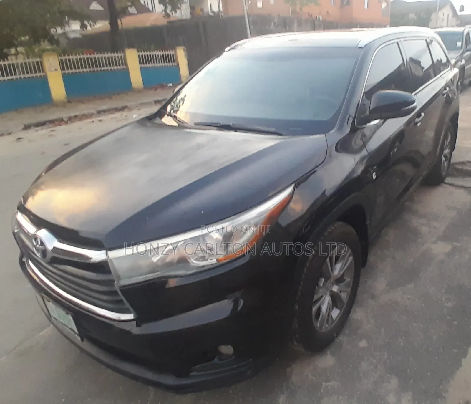 Toyota Highlander XLE 4dr SUV AWD (3.5L 6cyl 6A) 2015 Black