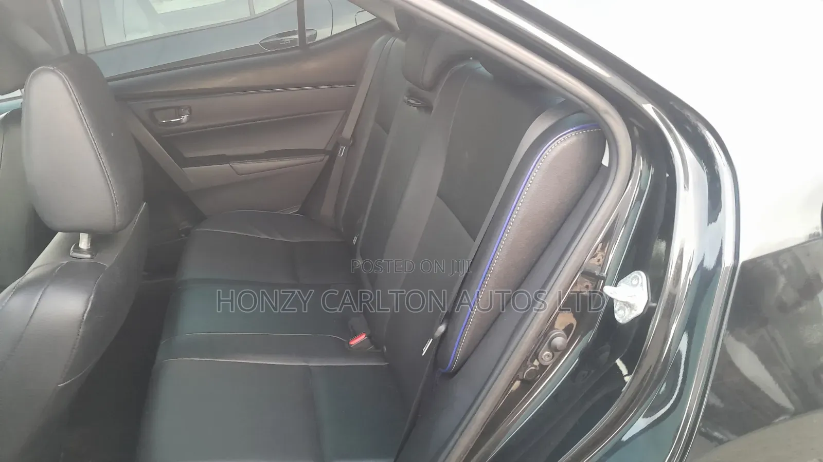 Toyota Corolla XSE 4dr Sedan (1.8L 4cyl CVT) 2017 Black