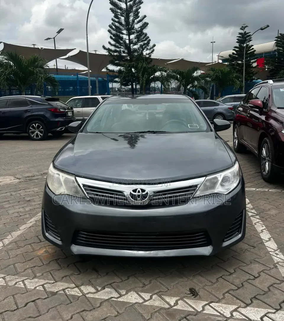 Toyota Camry 2013 Black