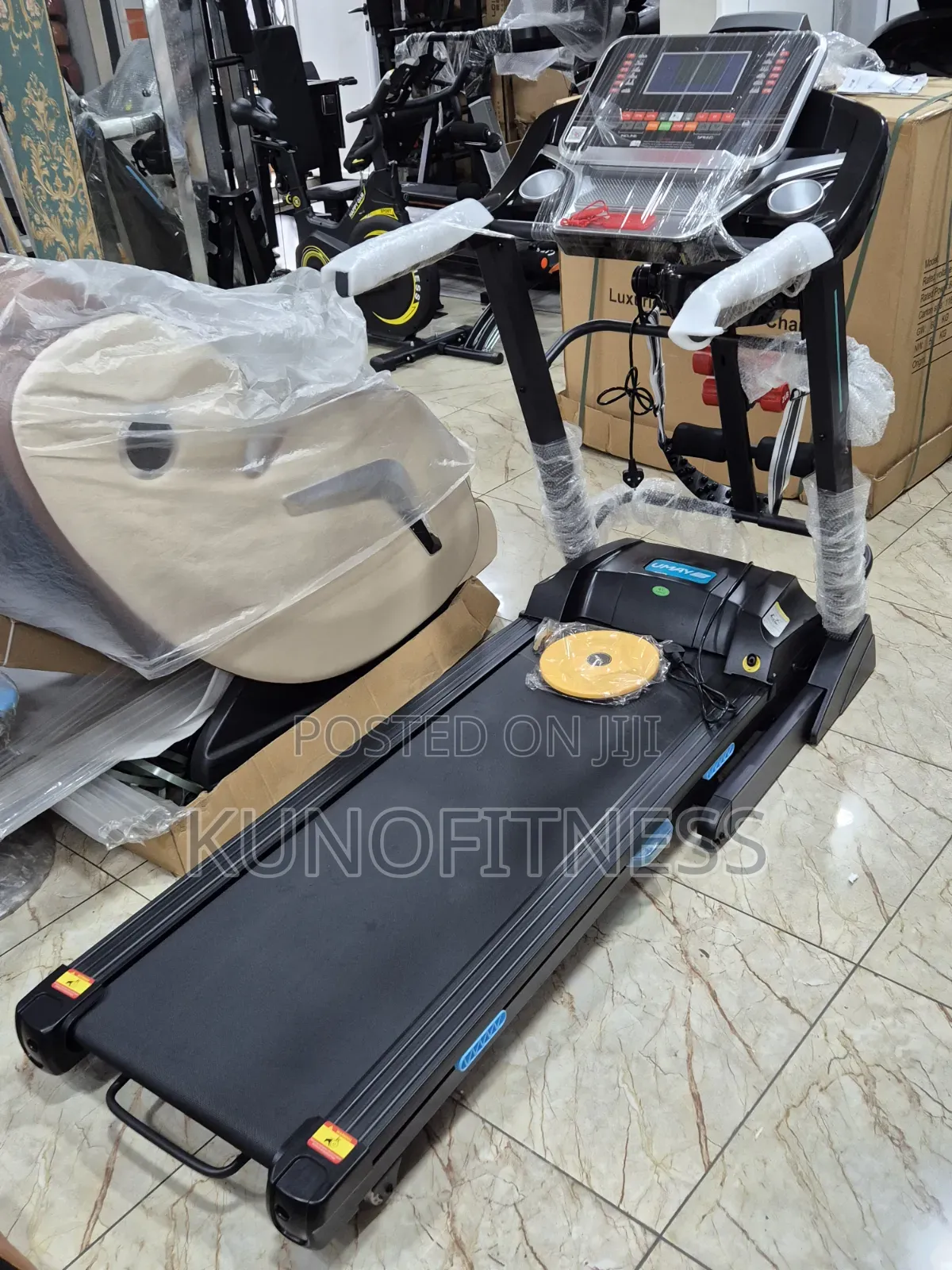 Brand New 2.5HP Auto Incline & Decline Massager Treadmill 130kg