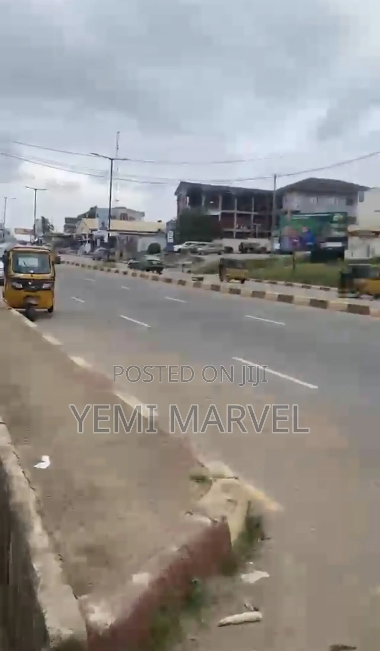 Commercial Land With Demolishable Building Facing Orita Challenge Road