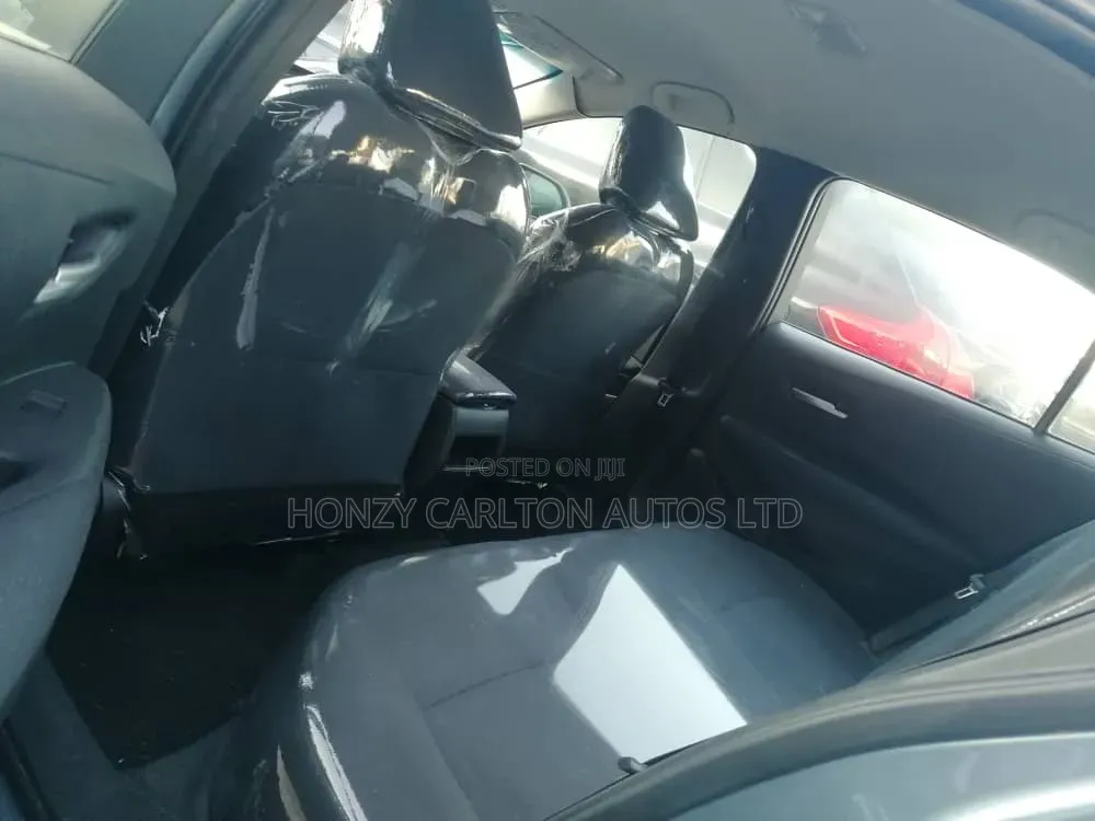 Toyota Corolla LE 2020 Blue