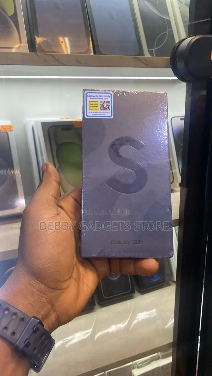 New Samsung Galaxy S22+ 5G 256 GB Green