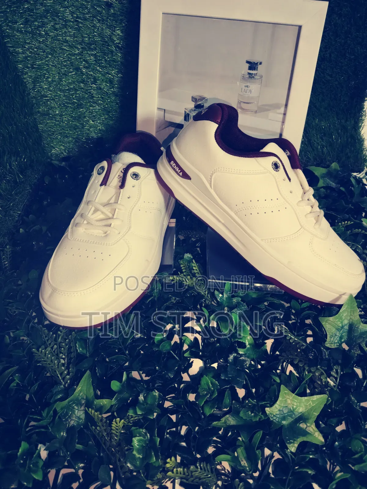 Premium SENMA Sneakers With a Clean White Finish Attractive Burgundy