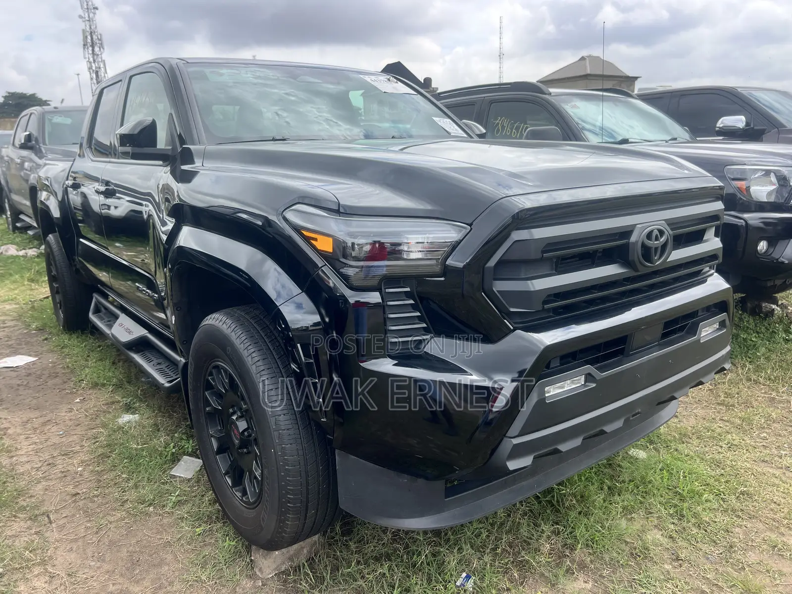 Toyota Tacoma Limited Double Cab 4WD 5.0 ft. SB (Hybrid) 2025 Black