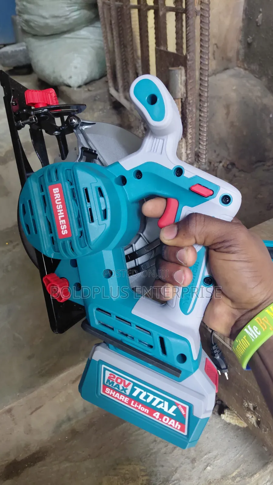 20 Volt Max Total Cordless Circular Saw Machine