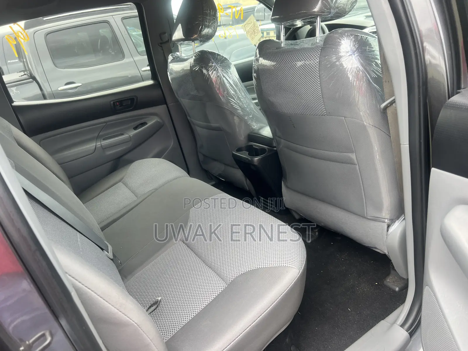 Toyota Tacoma V6 4dr Double Cab 4WD 5.0 ft. SB (4.0L 6cyl 5A) 2015 Gray