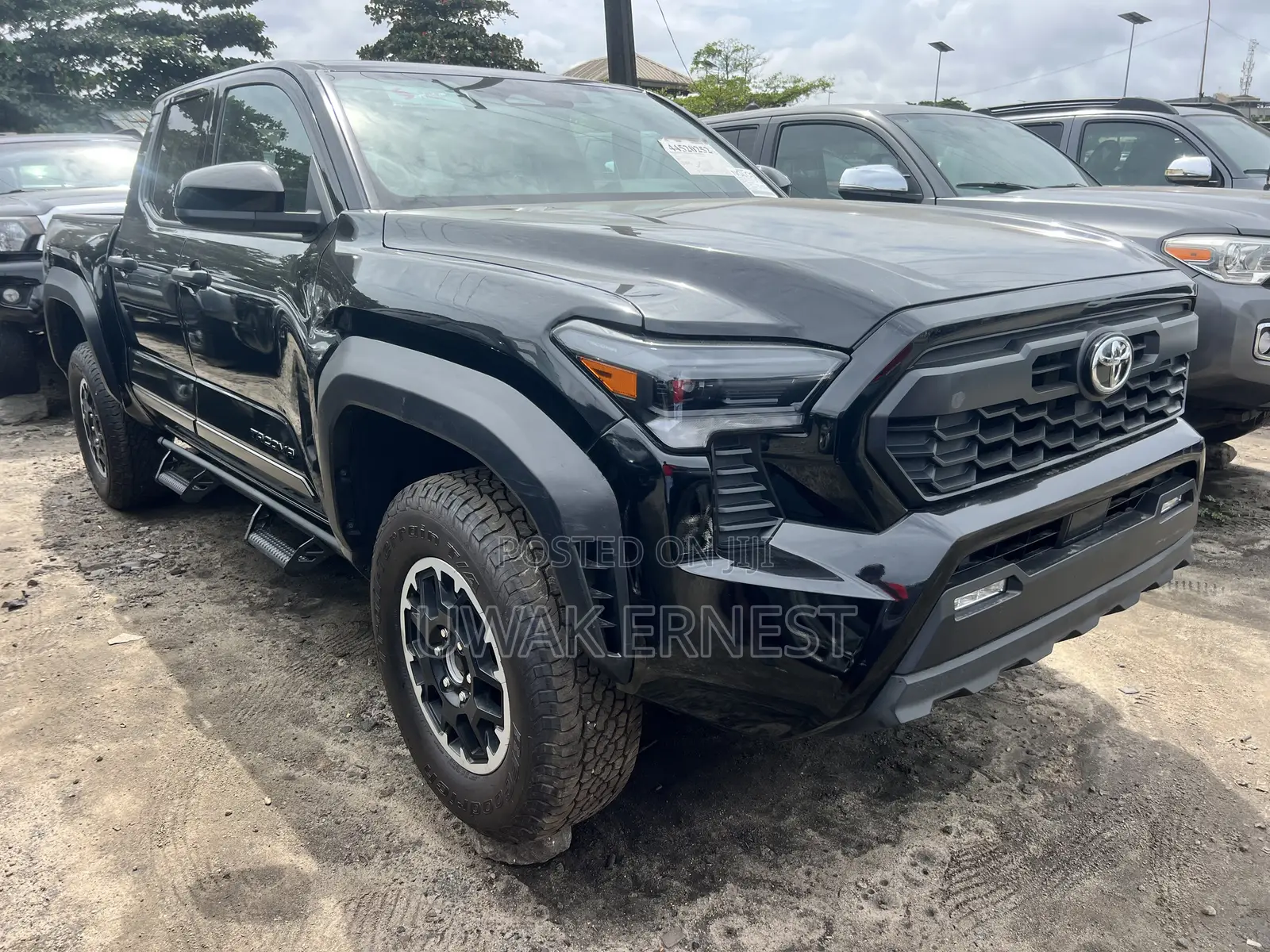 Toyota Tacoma TRD Off-Road Double Cab 4WD 5.0 ft. SB (Automatic) 2025
