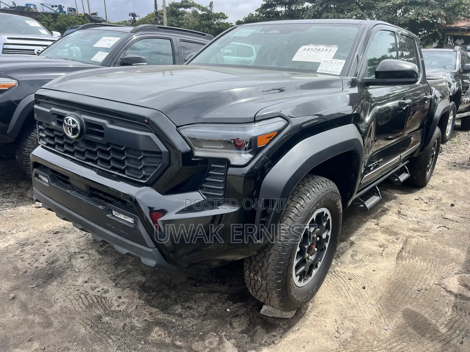 Toyota Tacoma TRD Off-Road Double Cab 4WD 5.0 ft. SB (Automatic) 2025