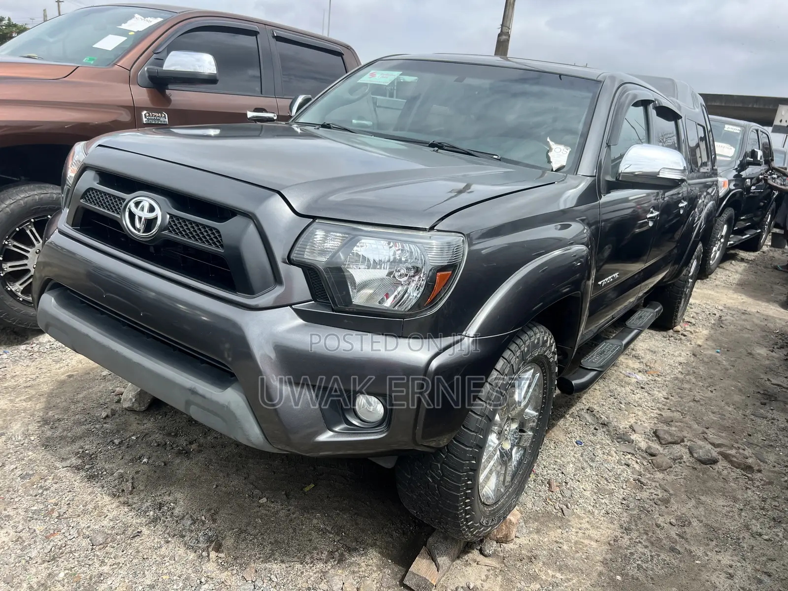 Toyota Tacoma 2015 Gray
